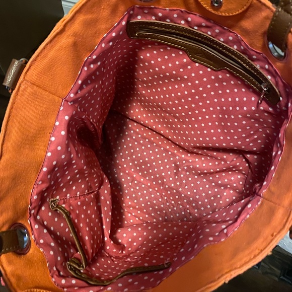 Clark’s over the shoulder bag. Large enough for a laptop and other necessities - Picture 4 of 4